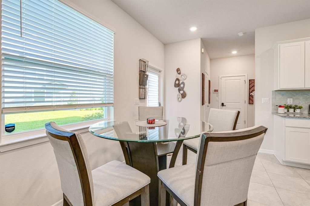 出租: $2,800 (3 贝兹, 2 浴室, 1818 平方英尺)