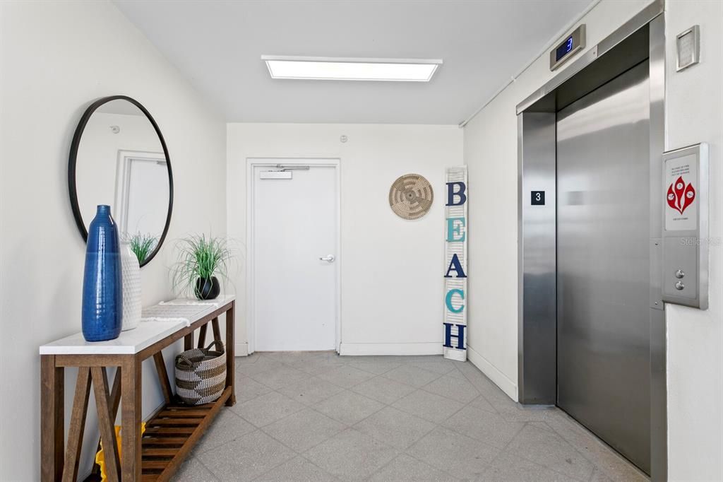 En Venta: $1,795,000 (3 camas, 2 baños, 1650 Pies cuadrados)