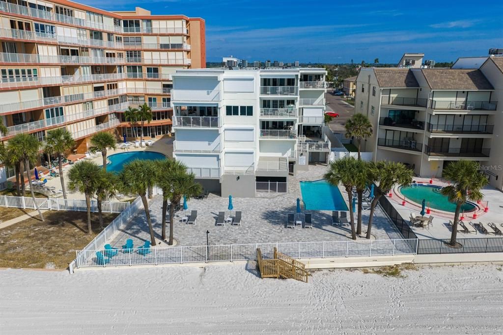 En Venta: $1,795,000 (3 camas, 2 baños, 1650 Pies cuadrados)