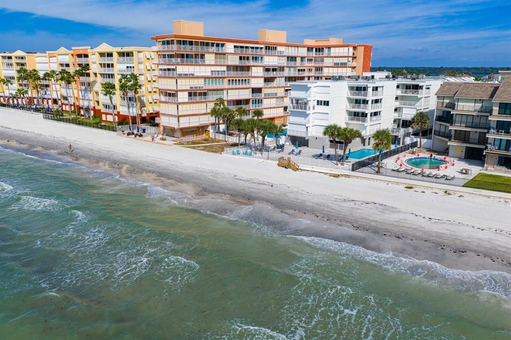 En Venta: $1,795,000 (3 camas, 2 baños, 1650 Pies cuadrados)