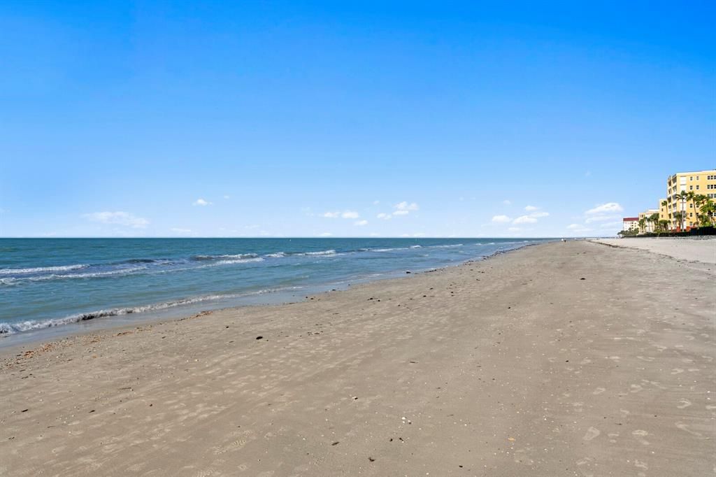 En Venta: $1,795,000 (3 camas, 2 baños, 1650 Pies cuadrados)