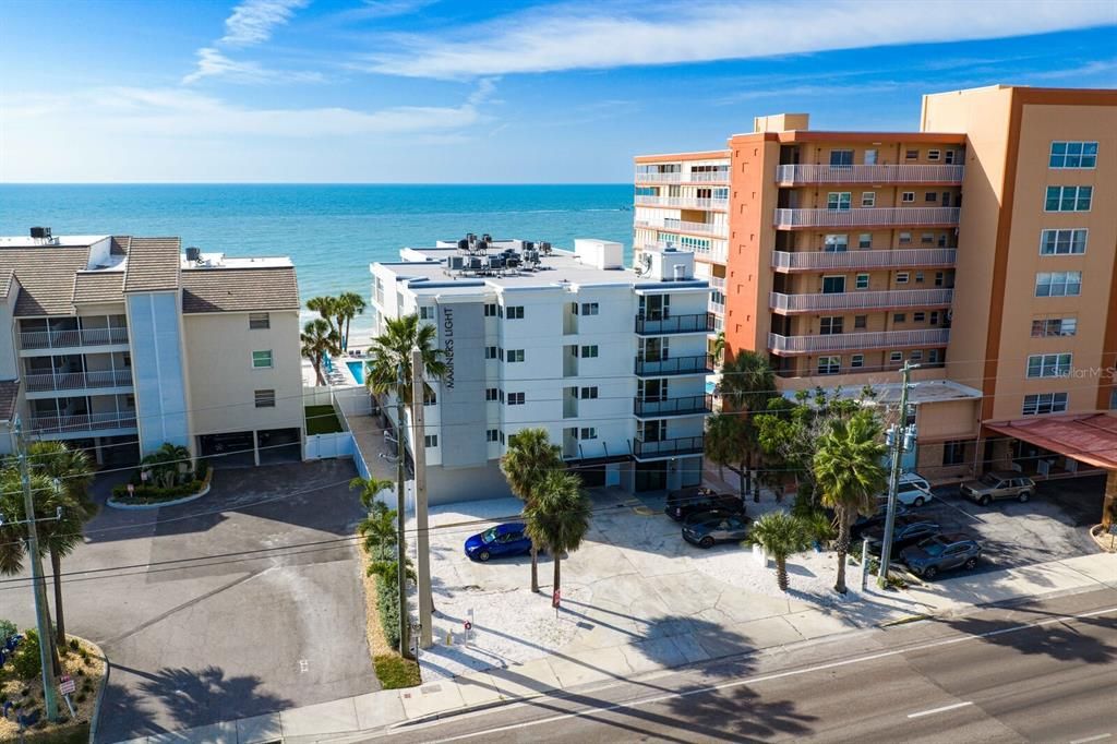 En Venta: $1,795,000 (3 camas, 2 baños, 1650 Pies cuadrados)