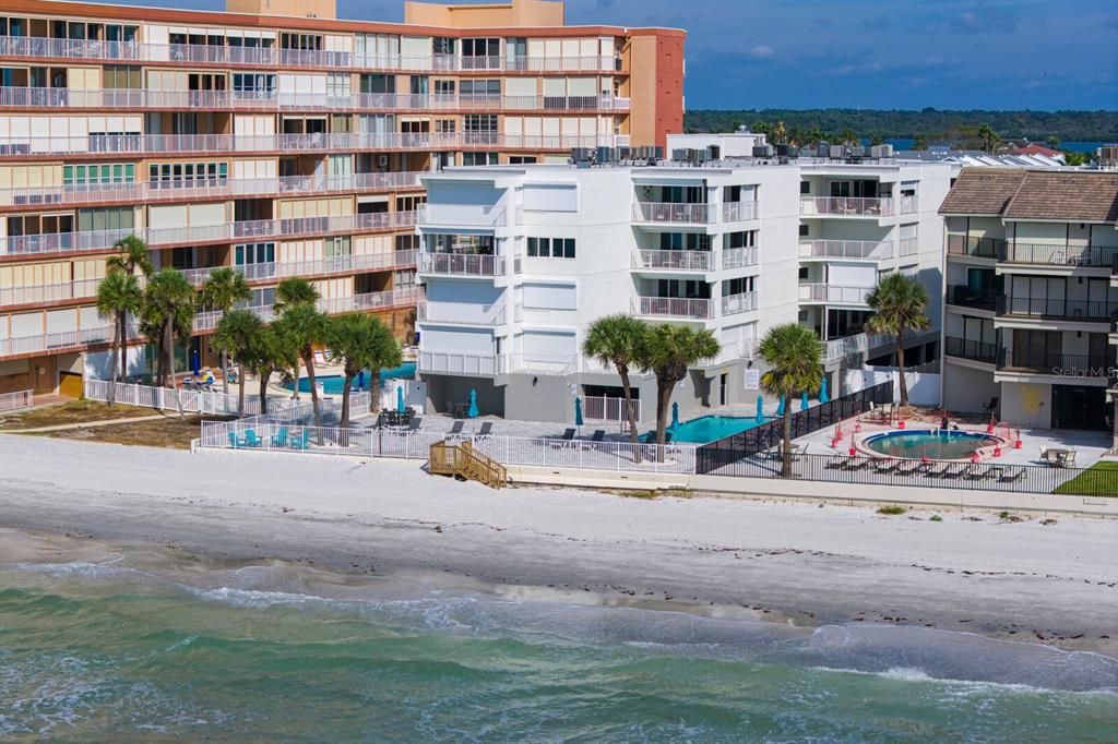 En Venta: $1,795,000 (3 camas, 2 baños, 1650 Pies cuadrados)