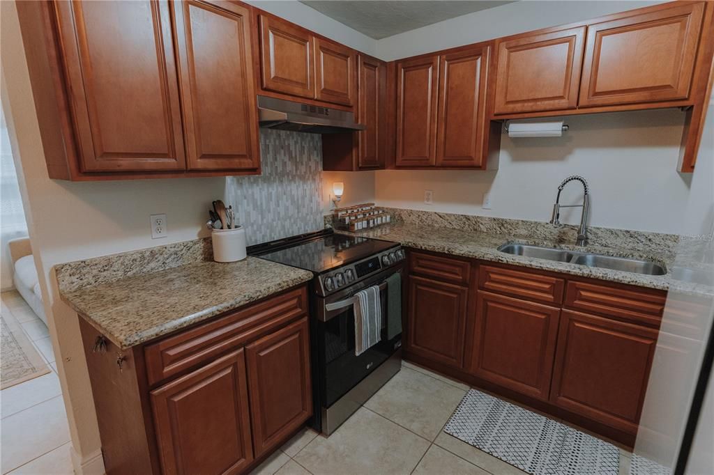 En Venta: $325,000 (3 camas, 2 baños, 1034 Pies cuadrados)