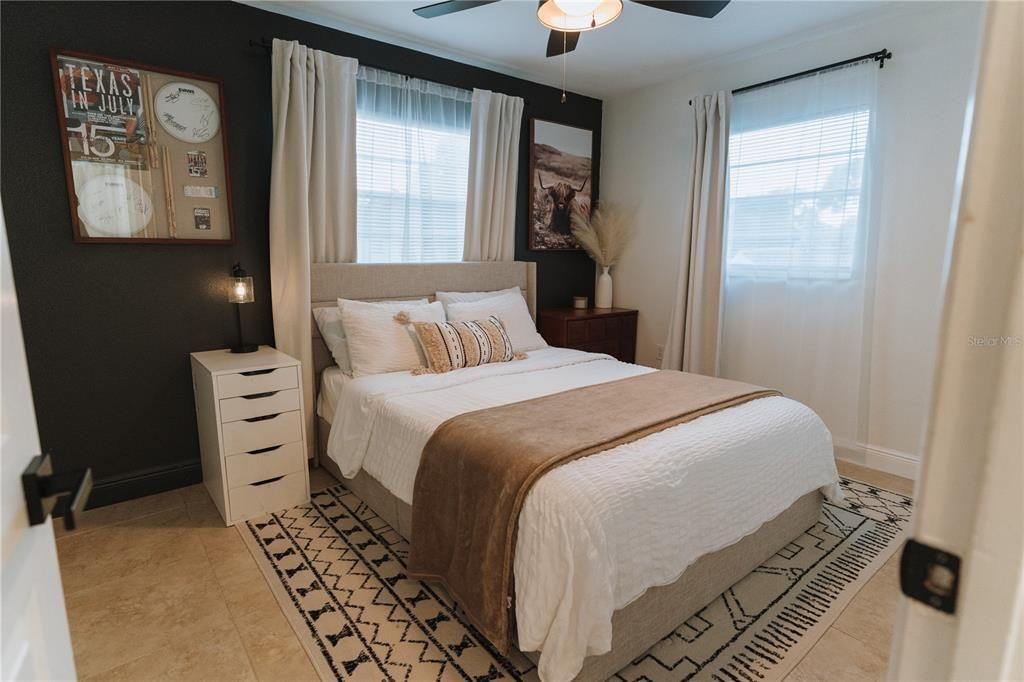 En Venta: $325,000 (3 camas, 2 baños, 1034 Pies cuadrados)