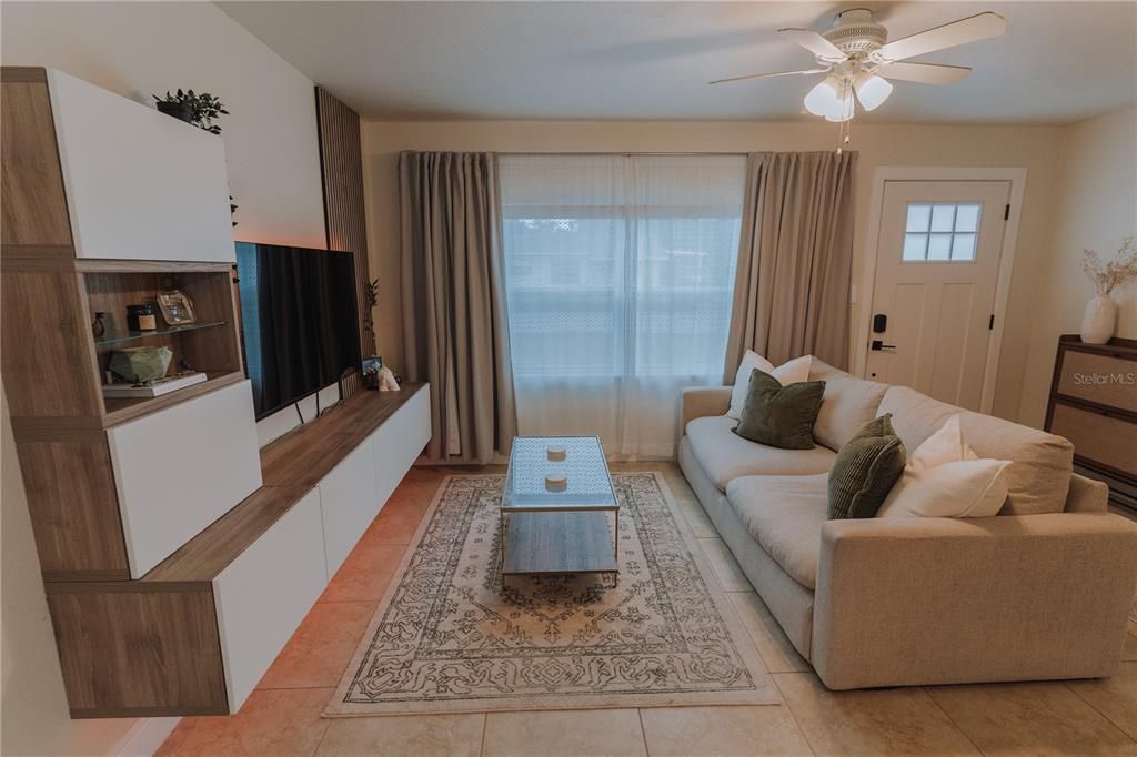 En Venta: $325,000 (3 camas, 2 baños, 1034 Pies cuadrados)