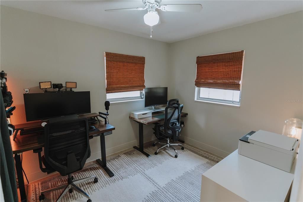 En Venta: $325,000 (3 camas, 2 baños, 1034 Pies cuadrados)