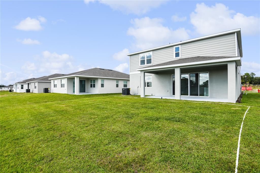 На продажу: $439,644 (5 спален, 3 ванн, 3030 Квадратных фут)