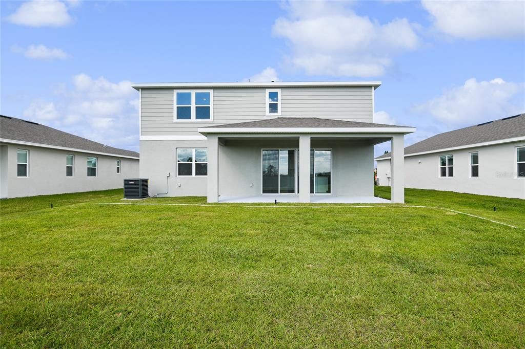 На продажу: $439,644 (5 спален, 3 ванн, 3030 Квадратных фут)