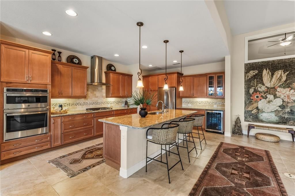 待售: $825,000 (3 贝兹, 2 浴室, 2121 平方英尺)