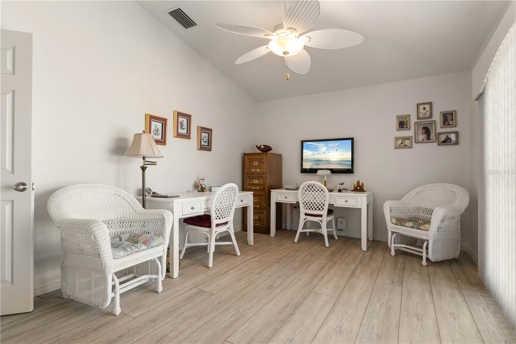 En Venta: $769,000 (3 camas, 2 baños, 1865 Pies cuadrados)