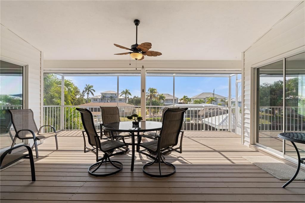 En Venta: $769,000 (3 camas, 2 baños, 1865 Pies cuadrados)