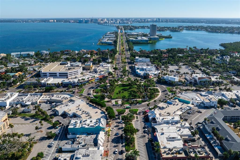 En Venta: $8,800,000 (5 camas, 5 baños, 5287 Pies cuadrados)