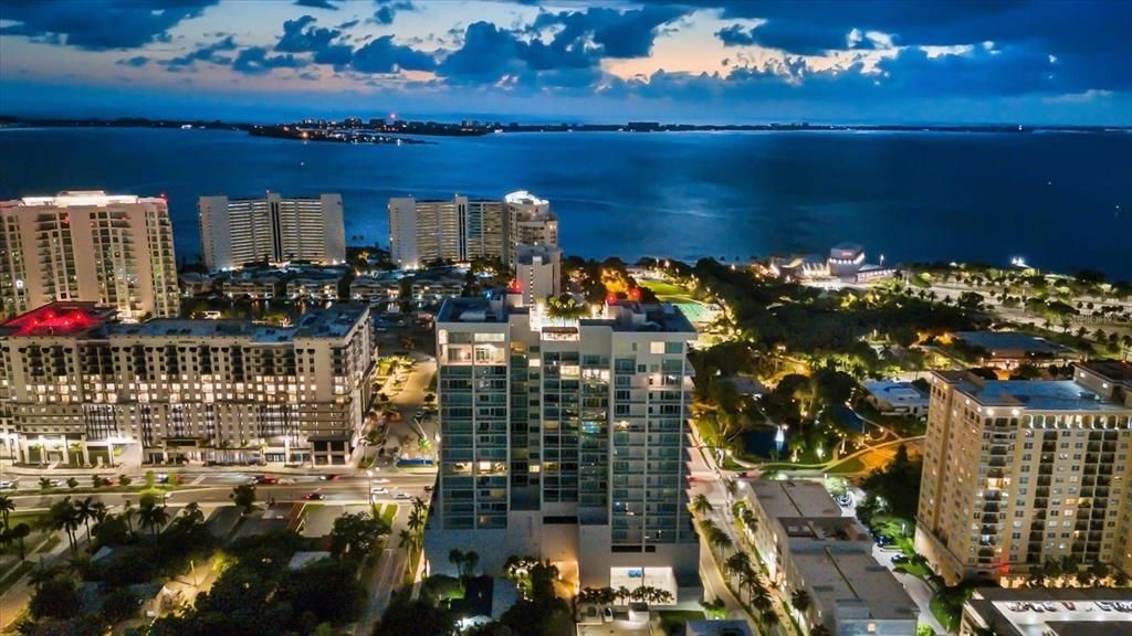 En Venta: $8,800,000 (5 camas, 5 baños, 5287 Pies cuadrados)