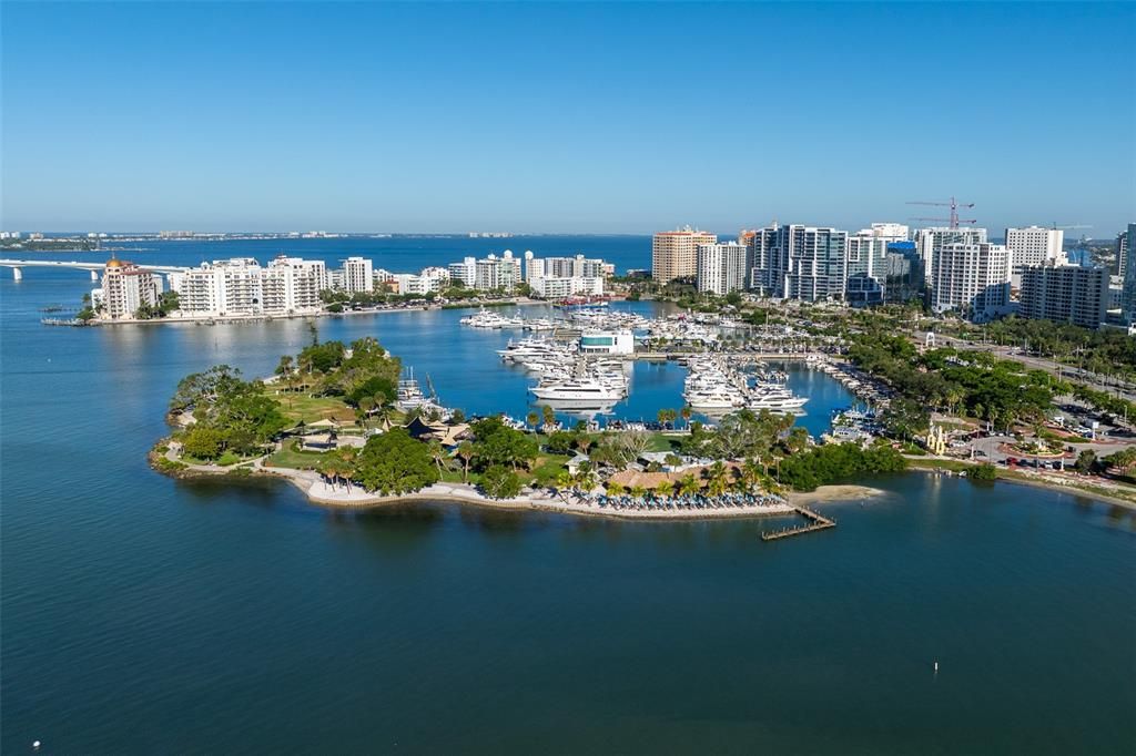 En Venta: $8,800,000 (5 camas, 5 baños, 5287 Pies cuadrados)