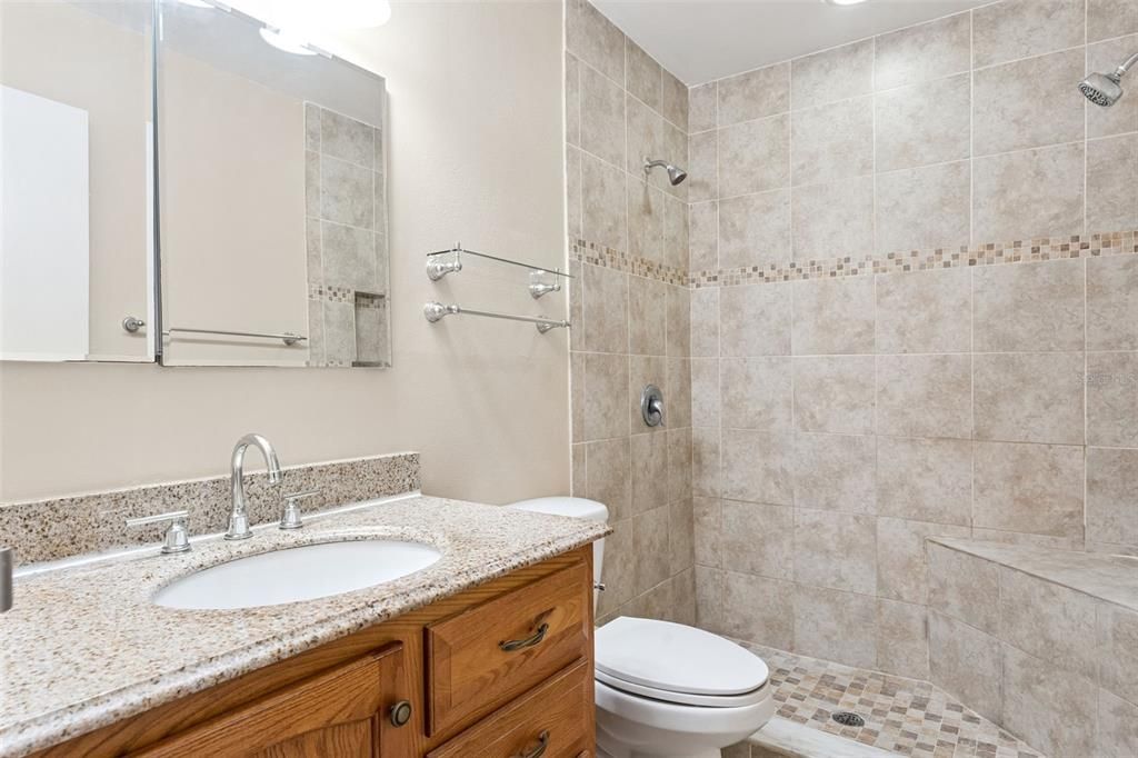 En Venta: $179,900 (3 camas, 2 baños, 1400 Pies cuadrados)