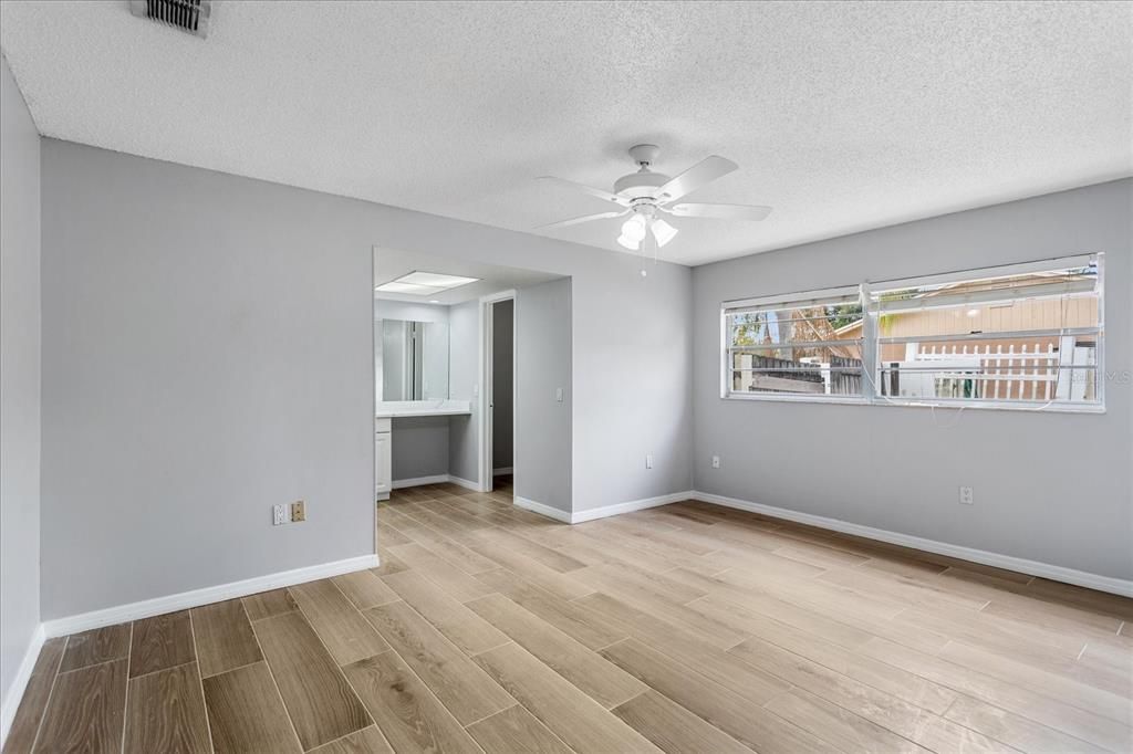 En Renta: $3,000 (4 camas, 2 baños, 2441 Pies cuadrados)