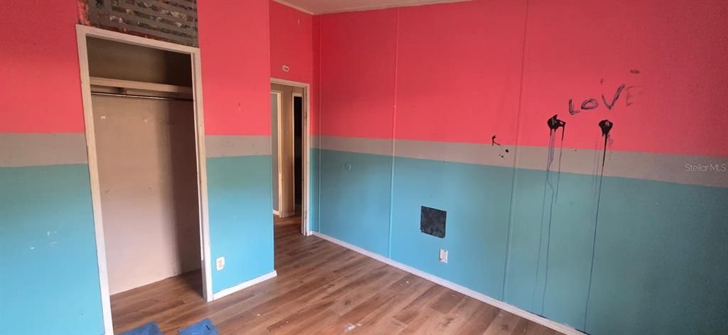 For Sale: $63,900 (3 beds, 2 baths, 1344 Square Feet)