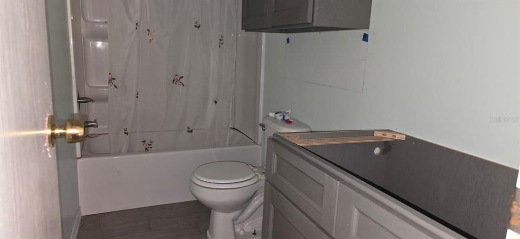 For Sale: $63,900 (3 beds, 2 baths, 1344 Square Feet)