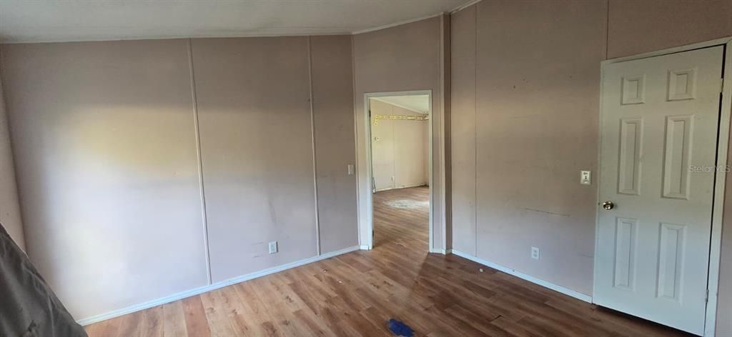 For Sale: $63,900 (3 beds, 2 baths, 1344 Square Feet)