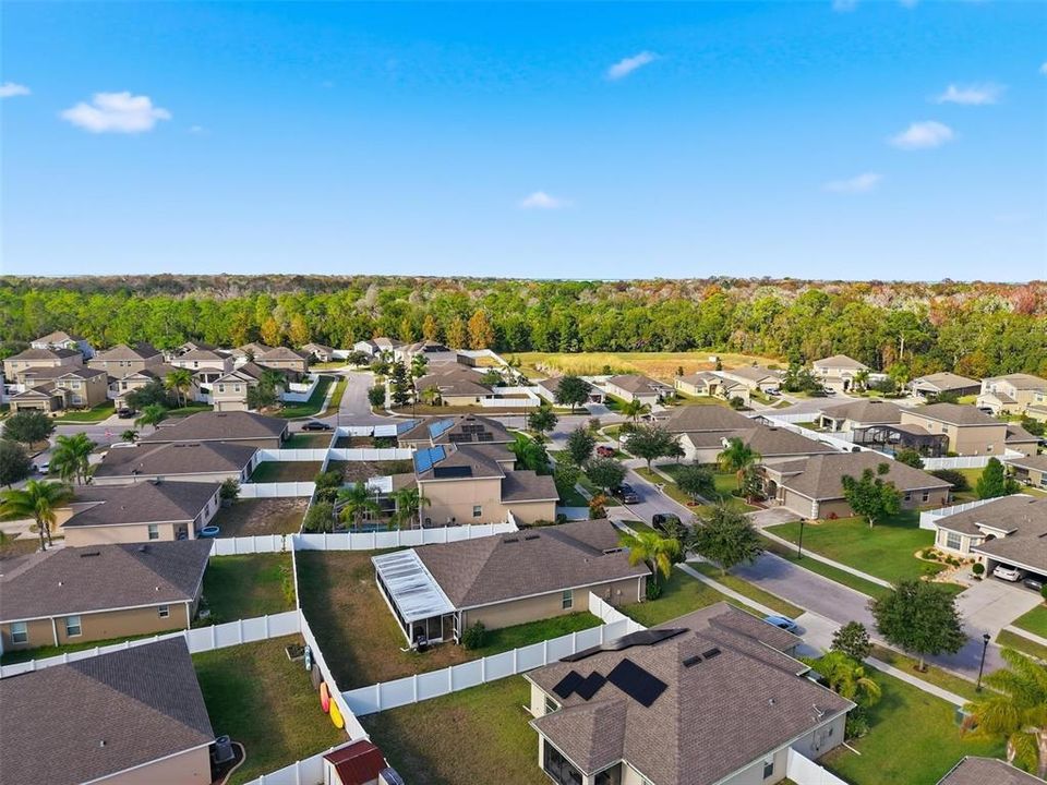 For Sale: $330,000 (3 beds, 2 baths, 1676 Square Feet)