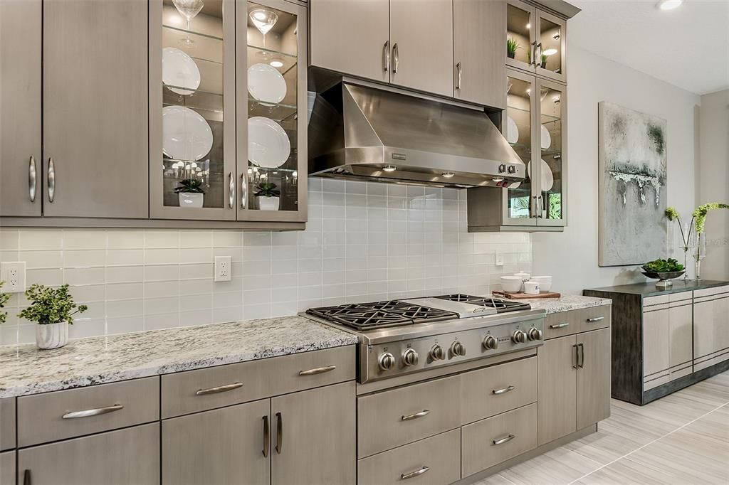 For Sale: $954,990 (3 beds, 3 baths, 3000 Square Feet)