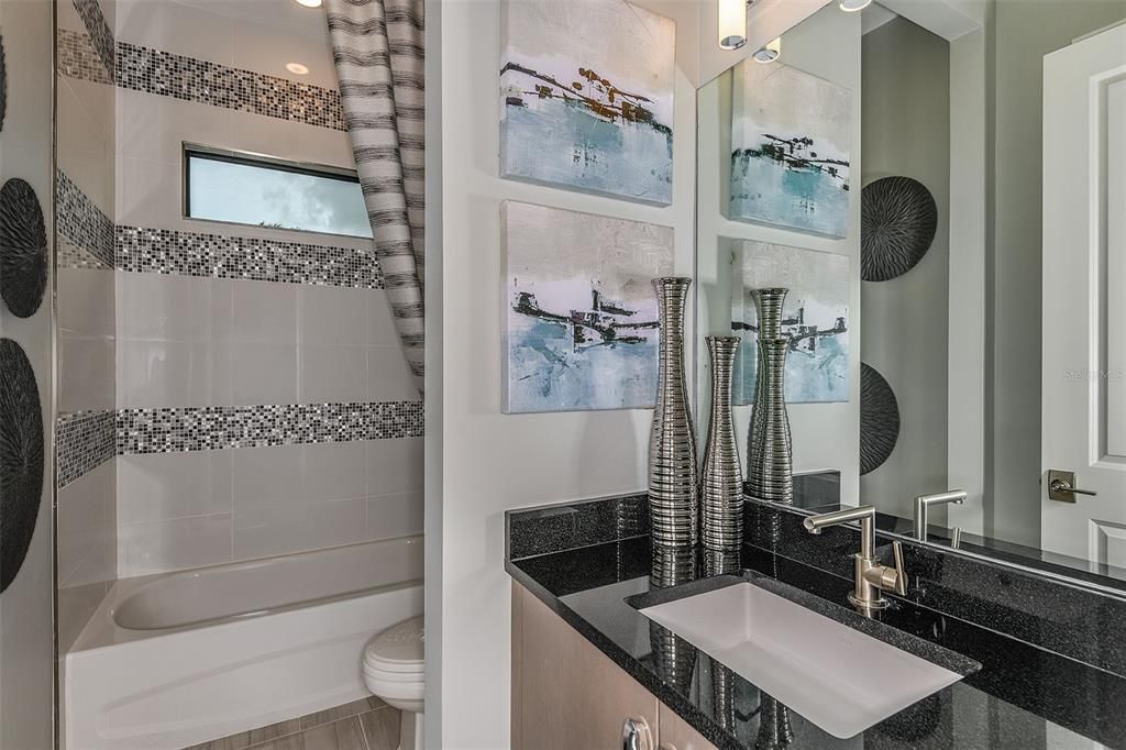 For Sale: $954,990 (3 beds, 3 baths, 3000 Square Feet)