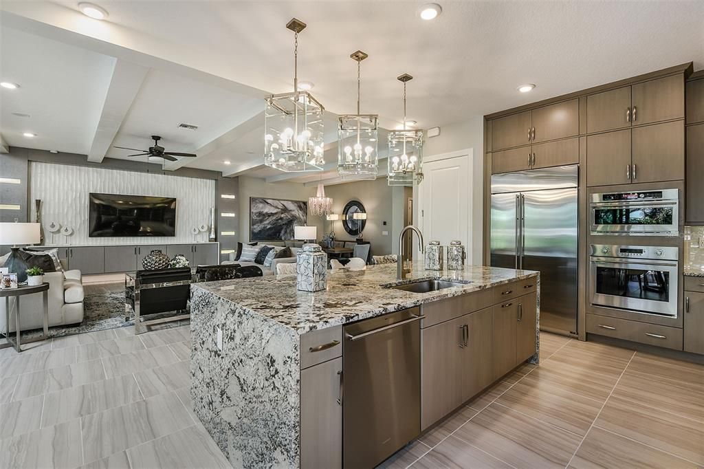 For Sale: $954,990 (3 beds, 3 baths, 3000 Square Feet)