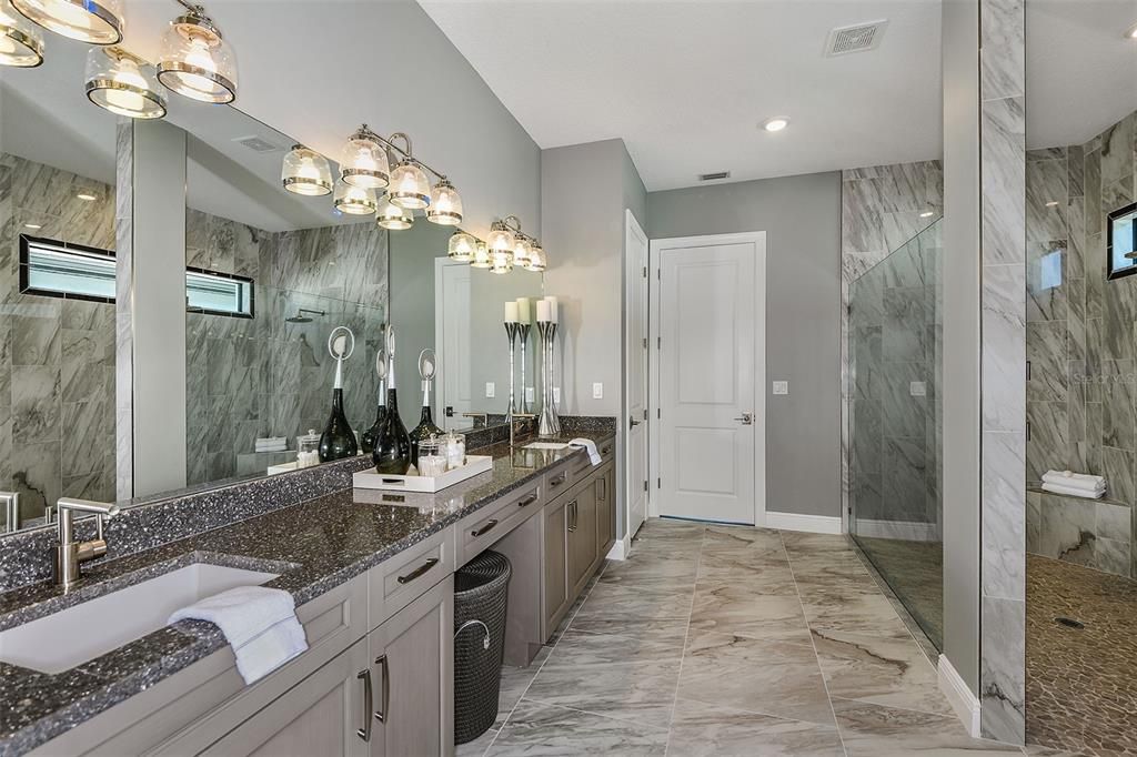 For Sale: $954,990 (3 beds, 3 baths, 3000 Square Feet)