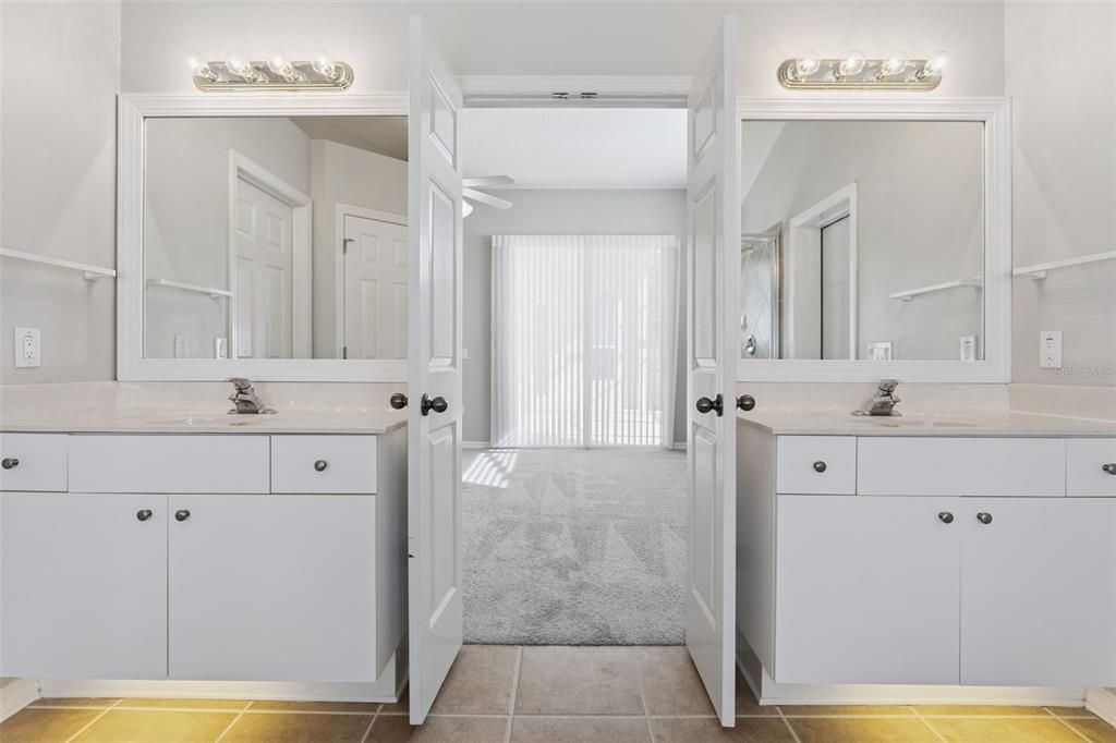 待售: $475,000 (3 贝兹, 2 浴室, 2347 平方英尺)