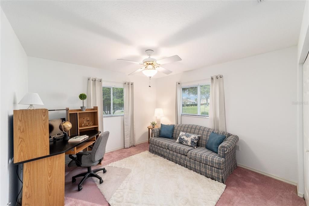 En Venta: $339,900 (3 camas, 2 baños, 2025 Pies cuadrados)