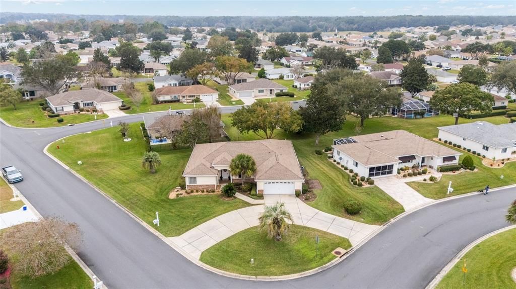 En Venta: $339,900 (3 camas, 2 baños, 2025 Pies cuadrados)