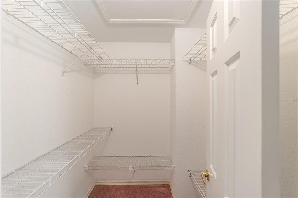 En Venta: $339,900 (3 camas, 2 baños, 2025 Pies cuadrados)