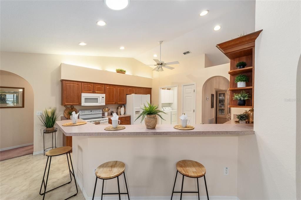 En Venta: $339,900 (3 camas, 2 baños, 2025 Pies cuadrados)