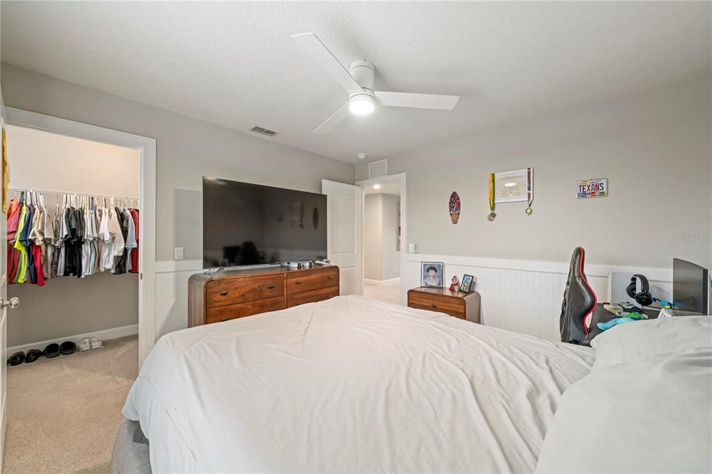 For Sale: $677,500 (4 beds, 3 baths, 3544 Square Feet)