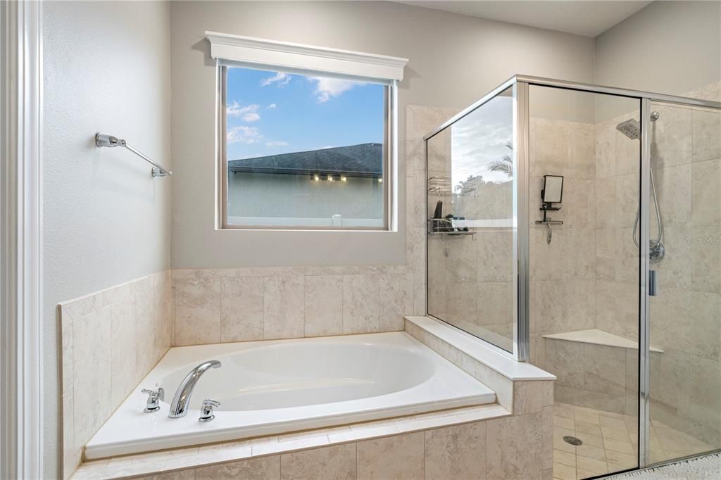 For Sale: $677,500 (4 beds, 3 baths, 3544 Square Feet)