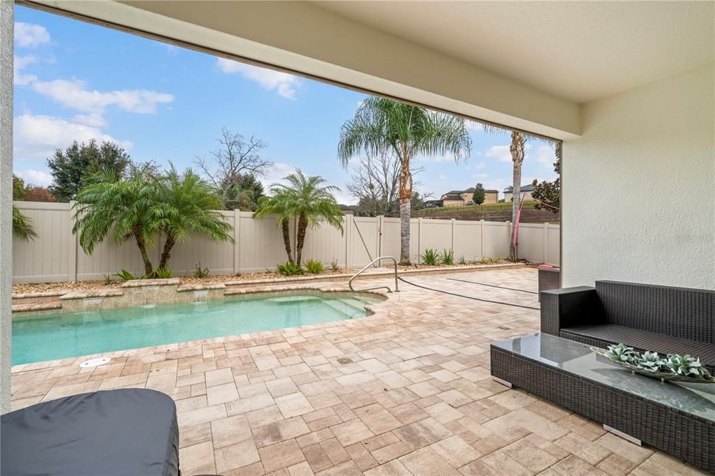 For Sale: $677,500 (4 beds, 3 baths, 3544 Square Feet)