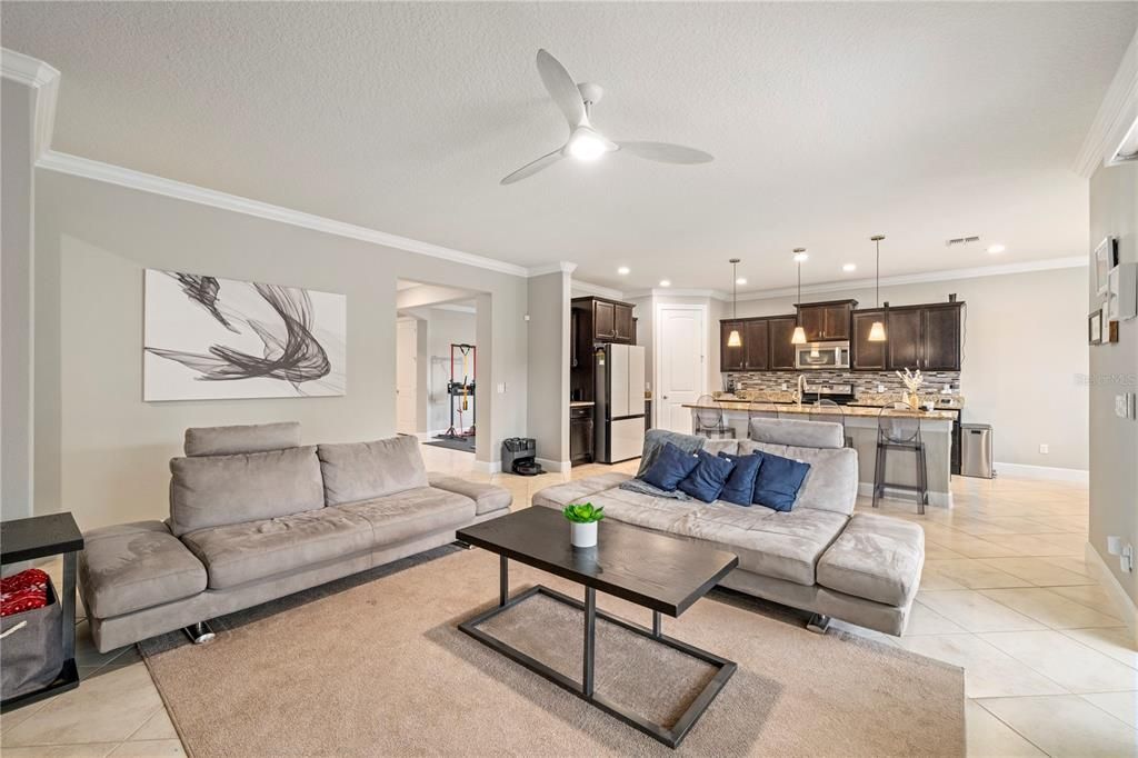 For Sale: $677,500 (4 beds, 3 baths, 3544 Square Feet)