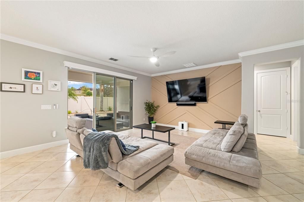 For Sale: $677,500 (4 beds, 3 baths, 3544 Square Feet)