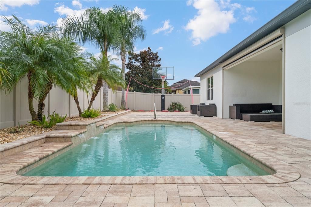 For Sale: $677,500 (4 beds, 3 baths, 3544 Square Feet)