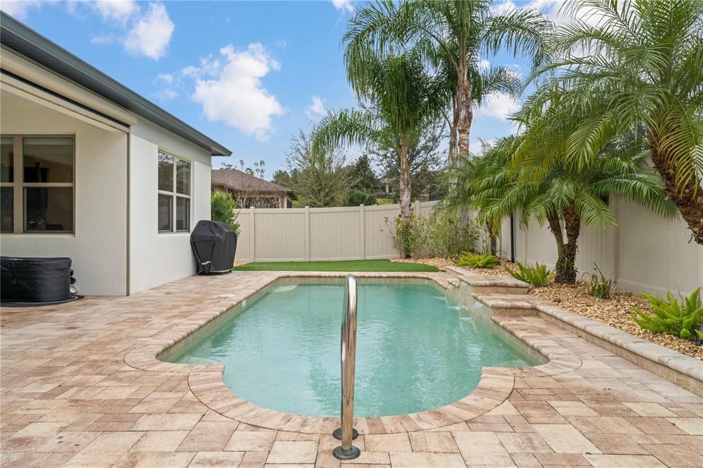 For Sale: $677,500 (4 beds, 3 baths, 3544 Square Feet)