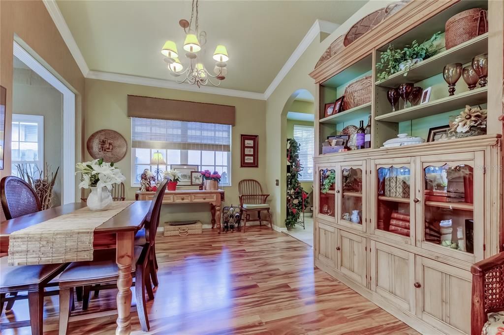 En Venta: $539,000 (3 camas, 2 baños, 1851 Pies cuadrados)