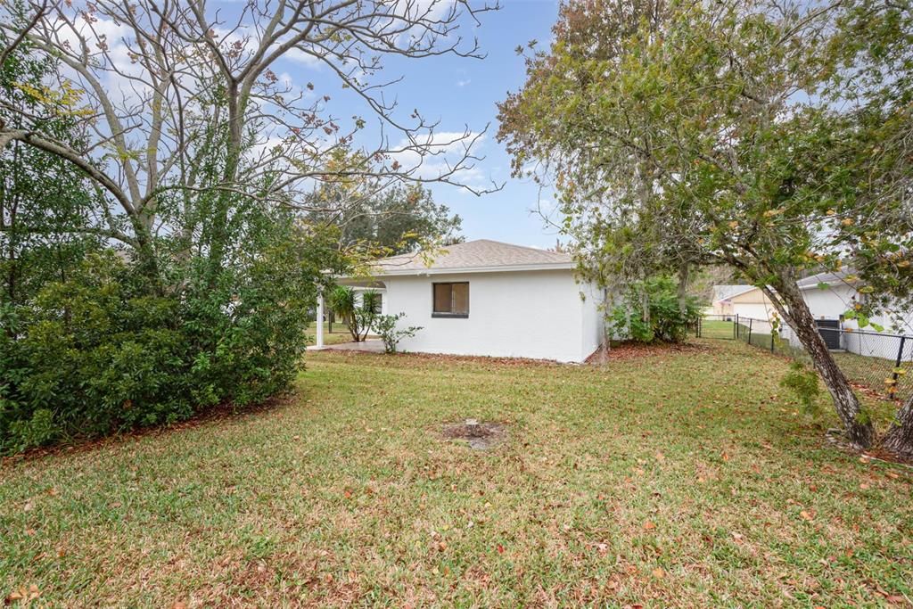 For Sale: $290,000 (3 beds, 2 baths, 1497 Square Feet)