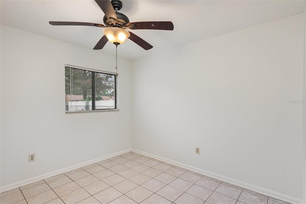 For Sale: $290,000 (3 beds, 2 baths, 1497 Square Feet)