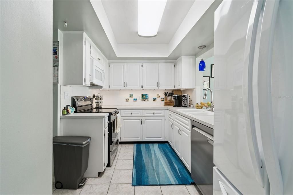 待售: $315,000 (2 贝兹, 2 浴室, 1350 平方英尺)