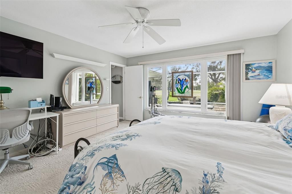 待售: $315,000 (2 贝兹, 2 浴室, 1350 平方英尺)