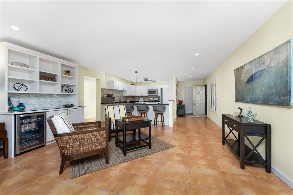 待售: $450,000 (3 贝兹, 2 浴室, 2592 平方英尺)