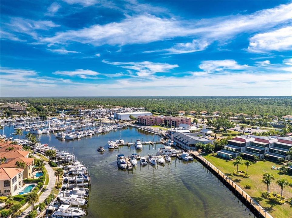 待售: $450,000 (3 贝兹, 2 浴室, 2592 平方英尺)