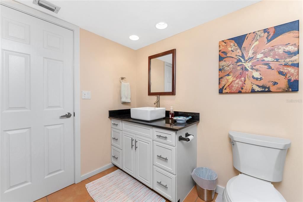 待售: $450,000 (3 贝兹, 2 浴室, 2592 平方英尺)