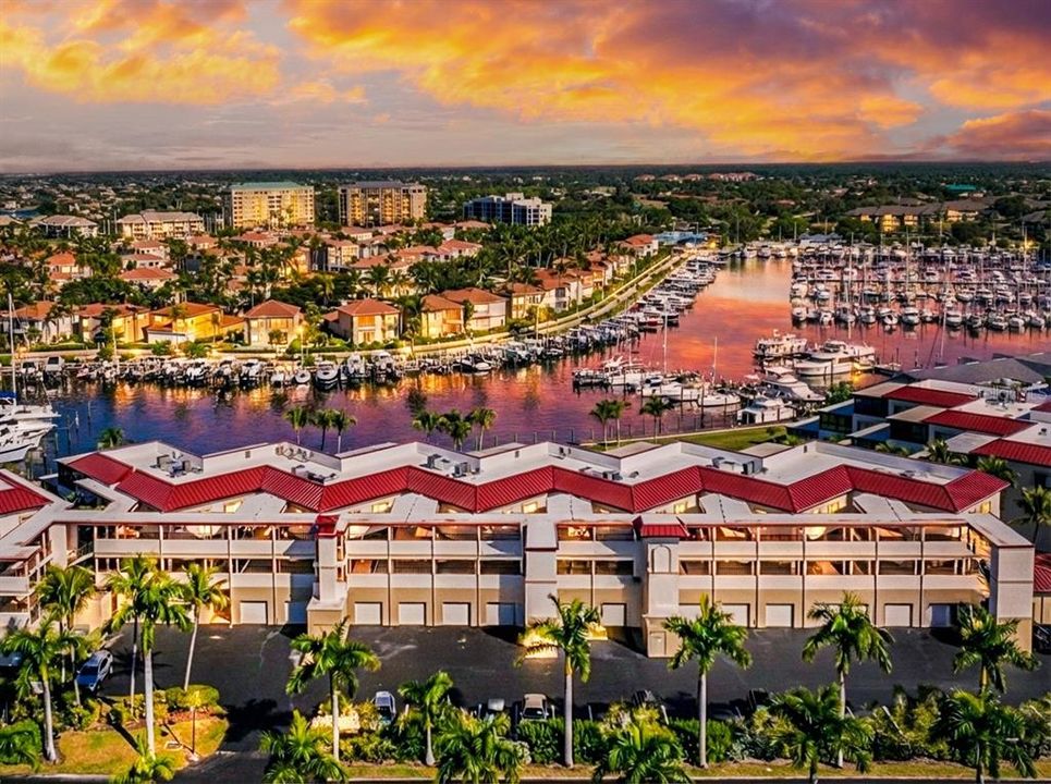 待售: $450,000 (3 贝兹, 2 浴室, 2592 平方英尺)